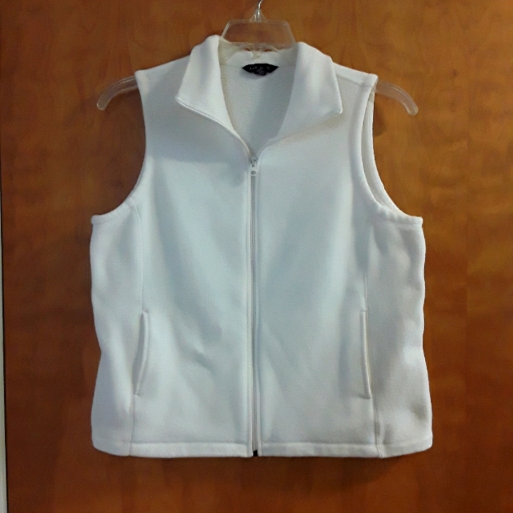 Lands' End Women's Winter White Vest Size MP